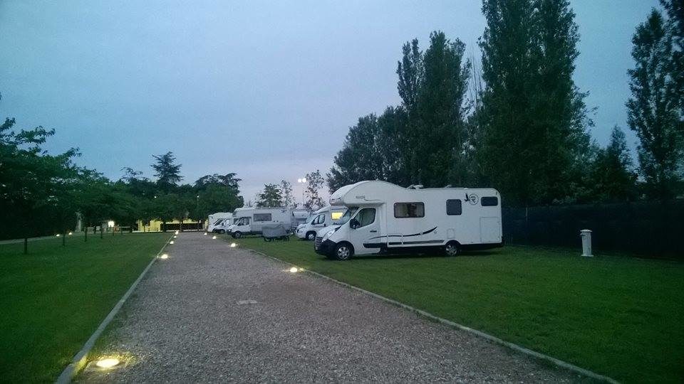 Ariaperta-sosta-camper-Ferrara-Lidi-Ferraresi-Comacchio.jpg