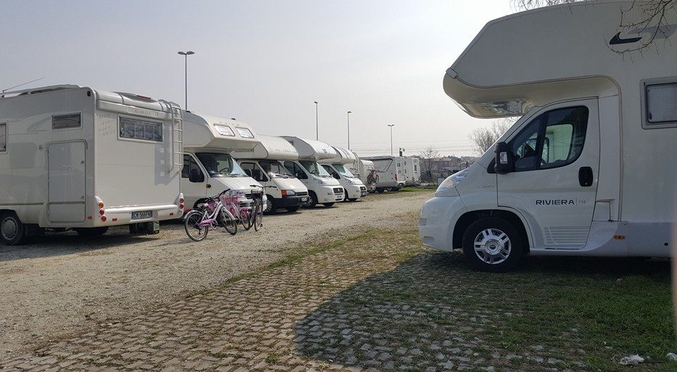 area-di-sosta-camper-Cattolica.jpg