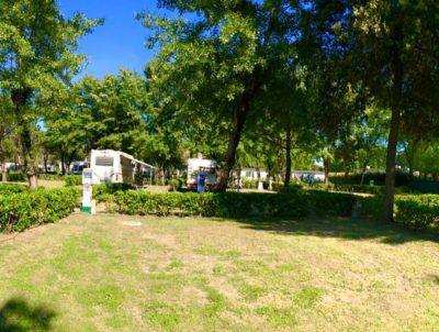 Camping-Campeggio-Vigna-sul-mar-Lido-Nazioni-Pomposa-Comacchio-piazzole.jpg