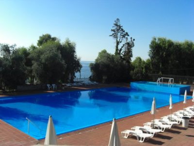 camping-residence-al-yag-acireale-piscina.jpg