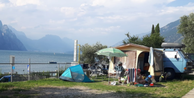 azzurro-camping-malcesine-lago-di-garda-piazzole.png