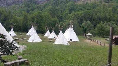 tepee-village-lou-dahu-canosio-campeggio.jpg