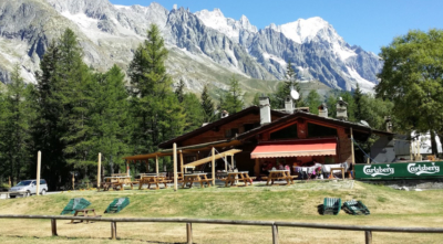 camping-aiguille-noir-courmayeur-bar-ristorante.png