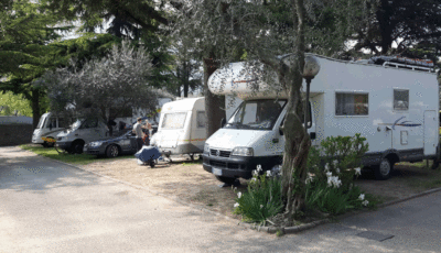 Camping-Europa-Torbole-Garda-camper.gif