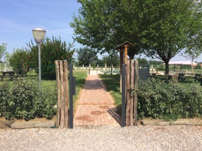 Agriturismo-la-razza-piscina-reggio-emilia.jpg