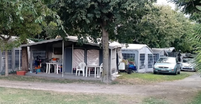 camping-il-faro-piazzole-manerba-garda.png