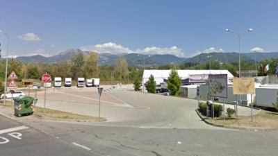 castelnuovo-garfagnana-parcheggio.png