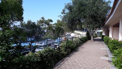 villaggio-camping-dell'isola-marina-di-camerota.jpg