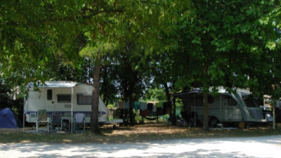 Torre-pendente-camping-pisa-piazzole.png