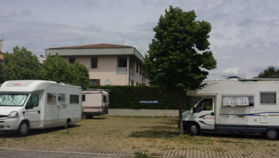 AREA-SOSTA-Camper-camping-club-soave.png