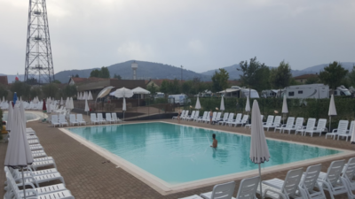 Firenze-camping-village-ecv-piscina.png