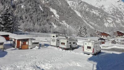camping-margherita-gressoney-camper.jpg